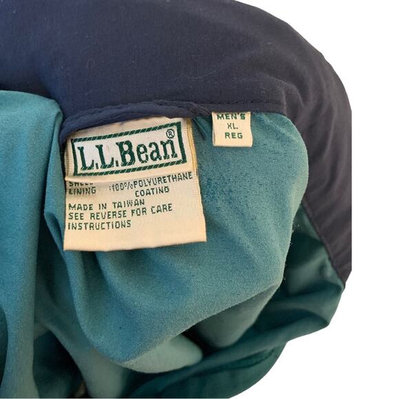 Vintage LL Bean Jacket - Picture 8 of 9